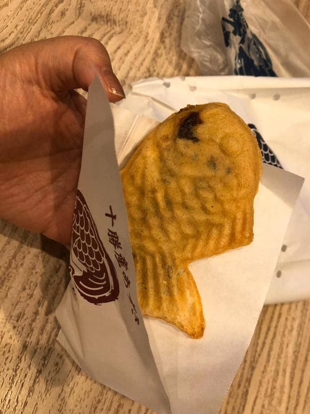 鳴門鯛焼本舗 赤羽駅前店 - サブ画像1