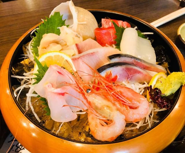 新鮮食材とお酒処 ゆうじ - サブ画像1