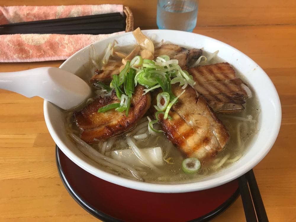 かまじい