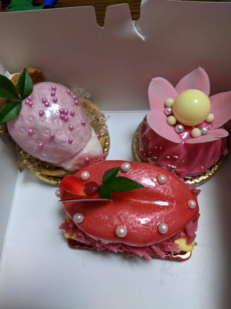 ヌーベルパティスリー ともなが