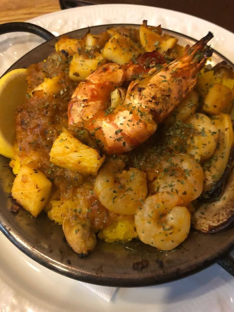 ミラクル ワールドレストラン&バー