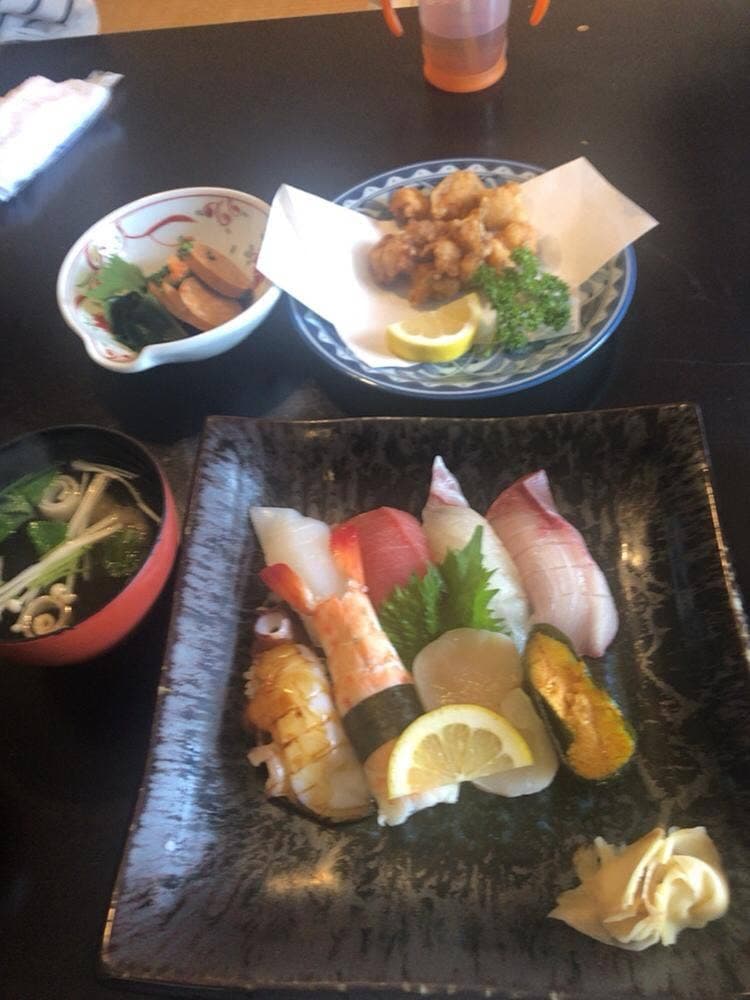 銀ずし