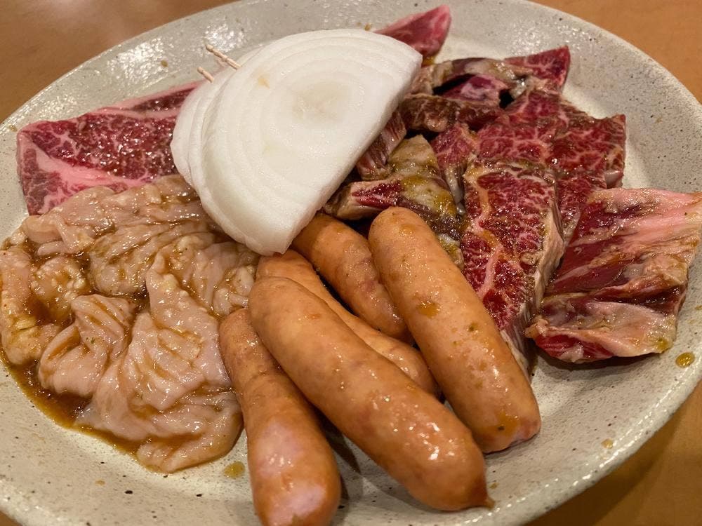 炭火焼肉もぉーもぉー亭