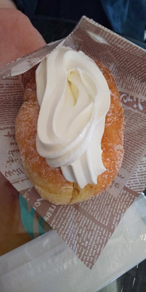 ケニーズハウスカフェ 伊豆高原旅の駅ぐらんぱるぽーと店 - サブ画像3