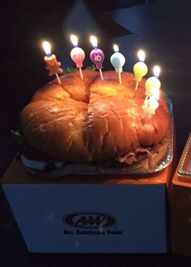 A&W うるま安慶名店 - サブ画像1