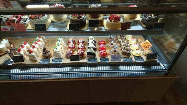 ケーキとパンのお店ソレイユ - サブ画像1