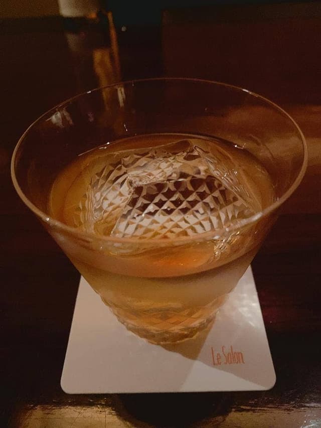 BAR Le Salon - サブ画像1