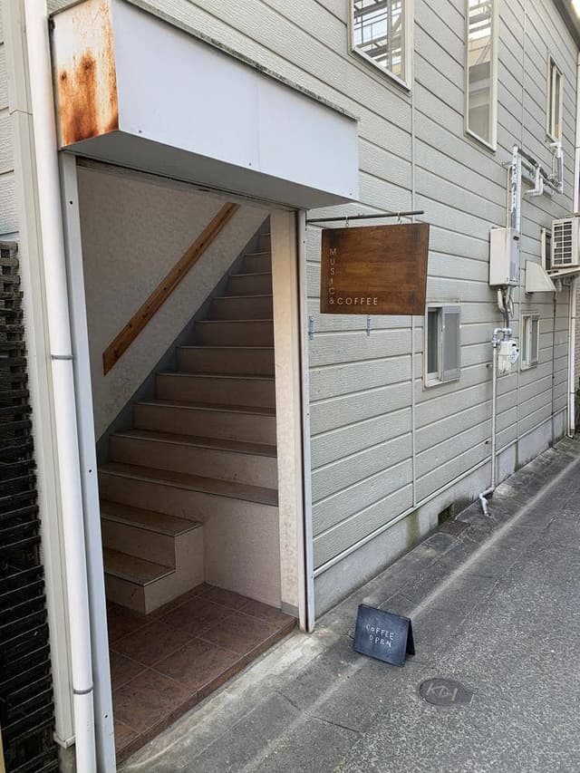 音楽と珈琲 ジョニー - サブ画像3