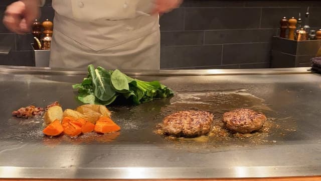 北新地 鉄板焼 名門 - サブ画像1