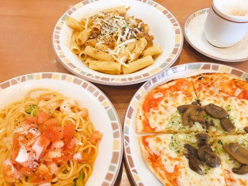 サイゼリヤ ベルクスモール足立花畑店