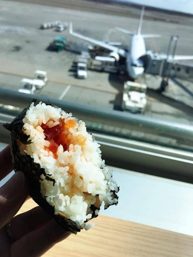 鮭乃丸亀 新千歳空港店 - サブ画像1