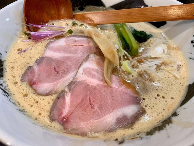 呑めるラーメン処 初鯛麺 - サブ画像2