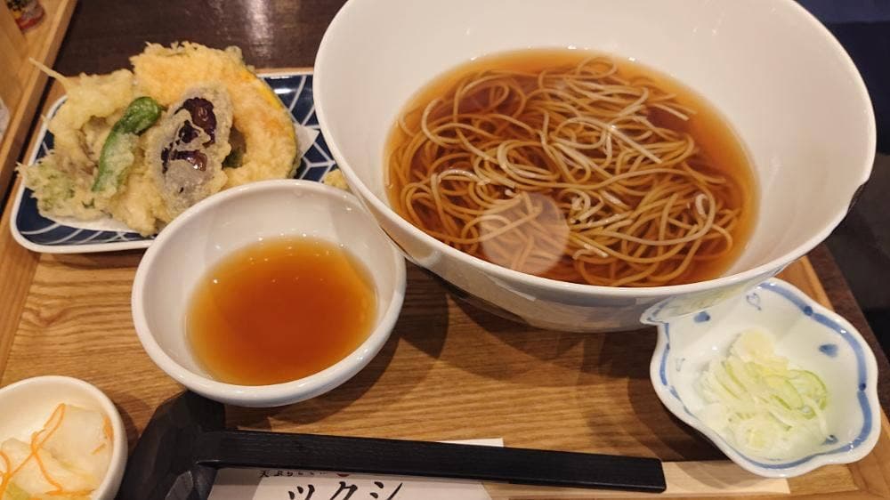 天ぷらとそば ツクシ
