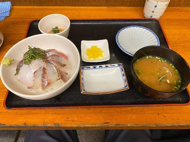 博多魚がし 西側食堂街店 - サブ画像1