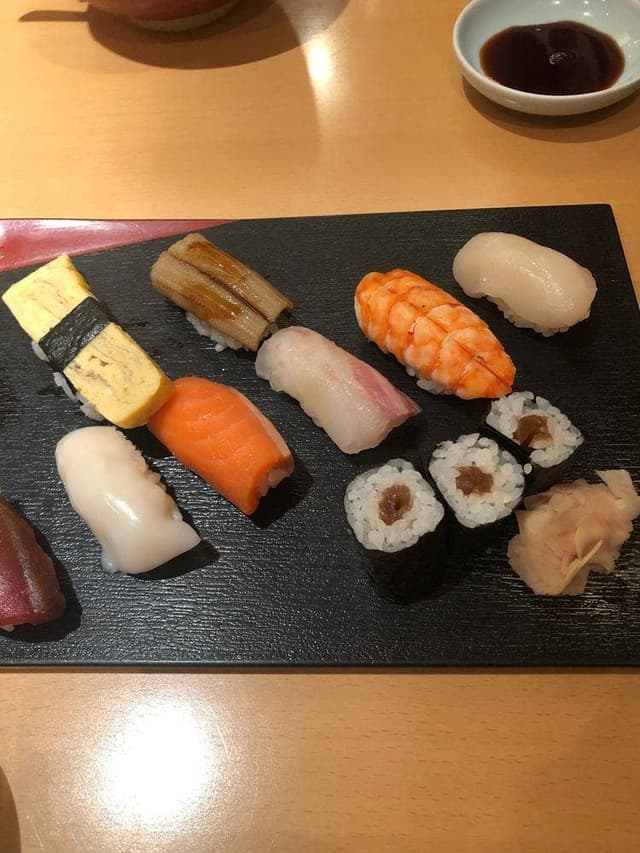 鮨一輝 東京丸の内店 - サブ画像3