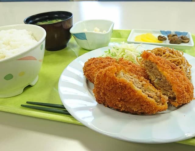 姫路警察署 署員食堂 厨房 アントレ - サブ画像1