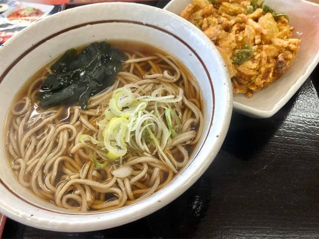 山田うどん 下赤坂店 - サブ画像1