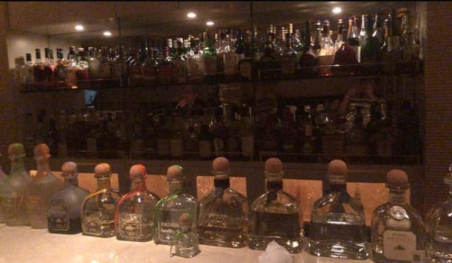 バー アドニス - サブ画像1