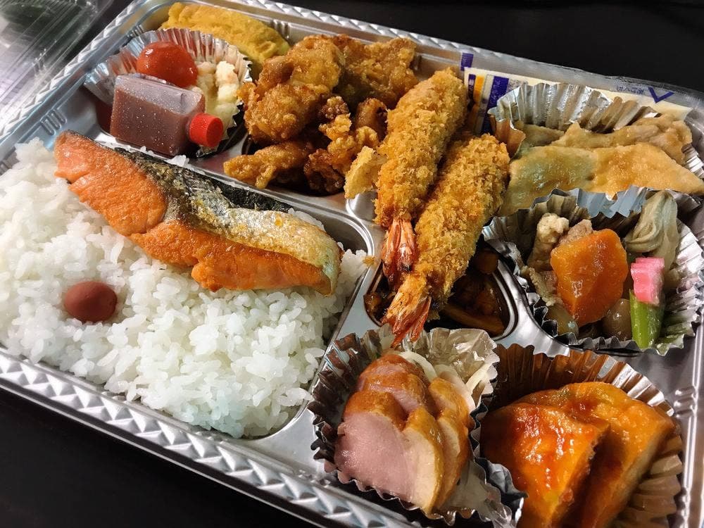 にこにこ弁当 本郷店