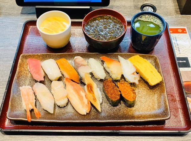 函まるずし 昭和店 - サブ画像1