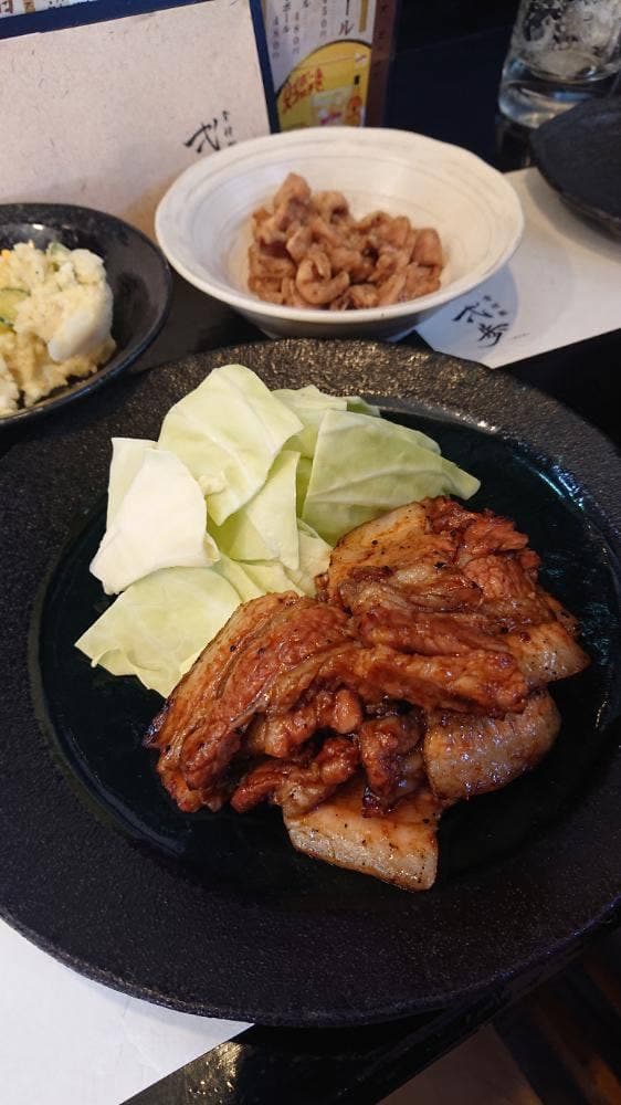 骨付豚 弌歩 -IPPO-