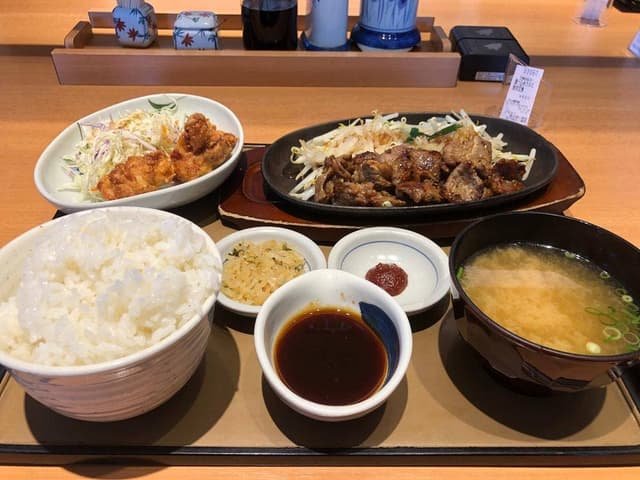 やよい軒 横手南店 - サブ画像1