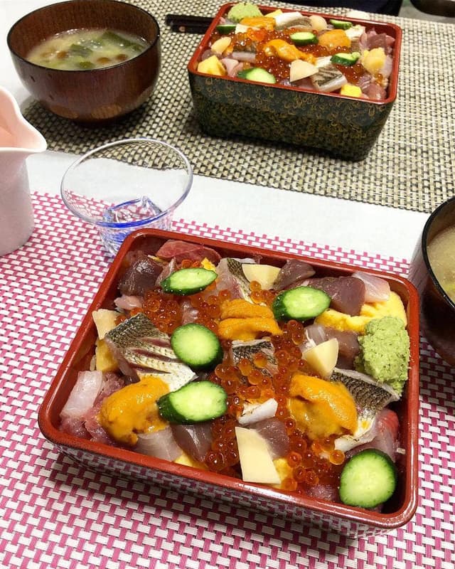 弥助鮨 - サブ画像1