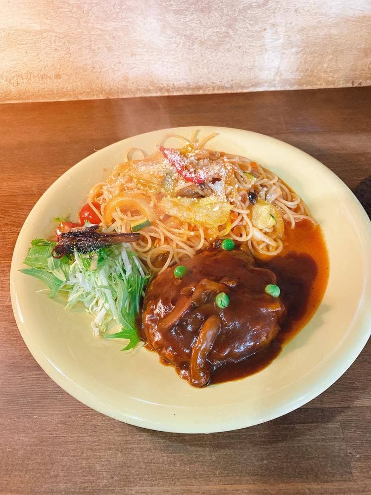 カフェ文庫 アイビー