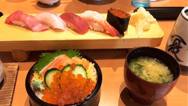 築地玉寿司 舞浜イクスピアリ店 - サブ画像1