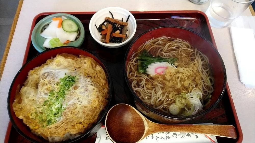 一茶庵 三山店