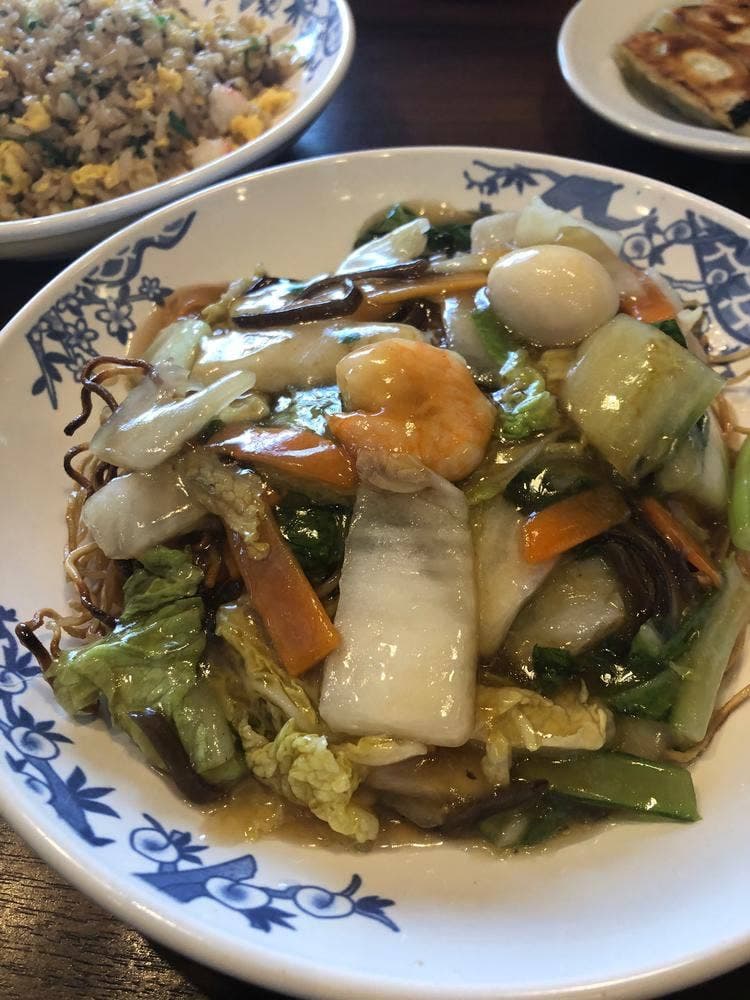 バーミヤン 富士急ハイランド駅前店