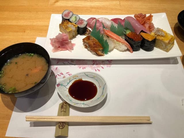 あけみ鮨 - サブ画像1