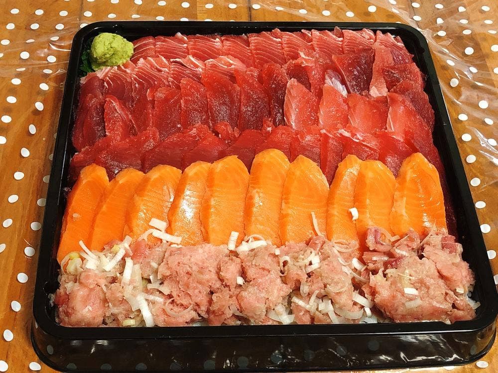 立川海鮮丼 モンロー立川北口店