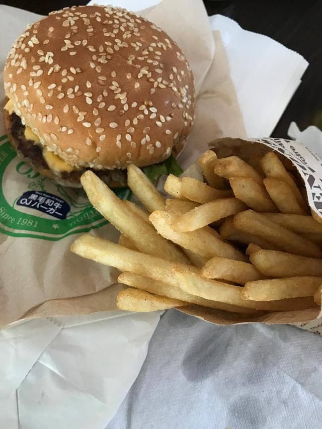 WAGYU BURGER OJ 学研都市店 - サブ画像1