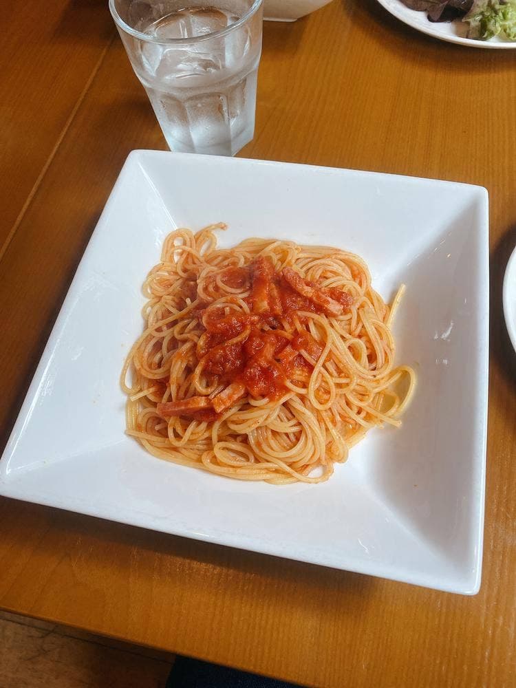 イタリア料理 ピヌーチョ