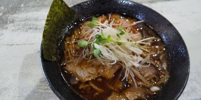手打ち中華そば 侍 - サブ画像3