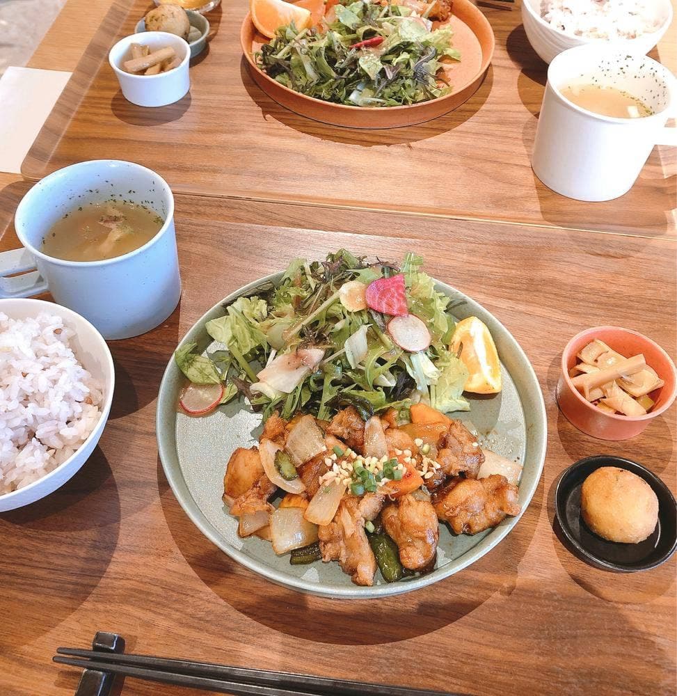 JONAI SQUARE CAFE