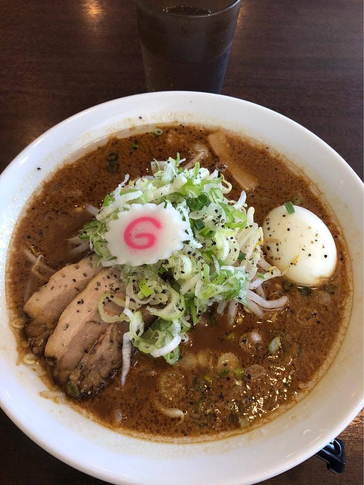 麺家なると 掛尾店