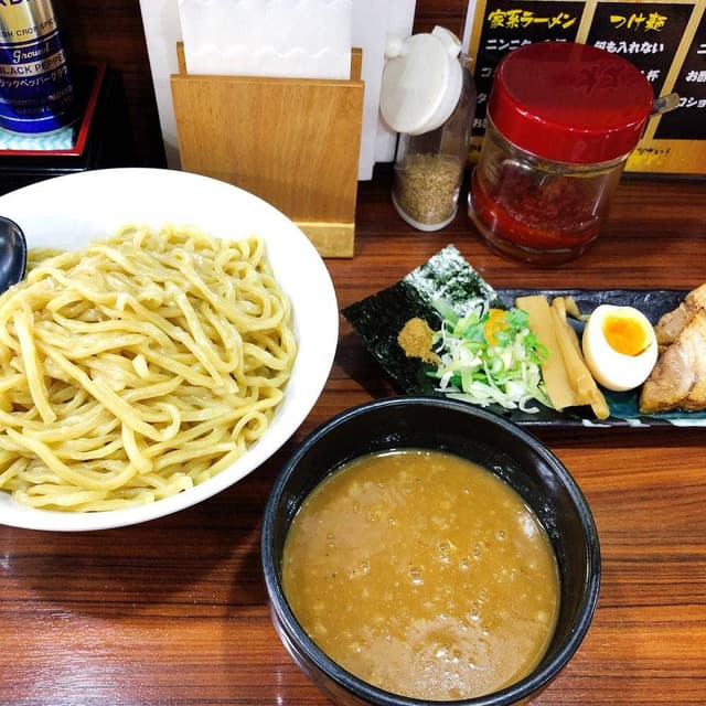 つけ麺らーめん春樹 神田店 - サブ画像1