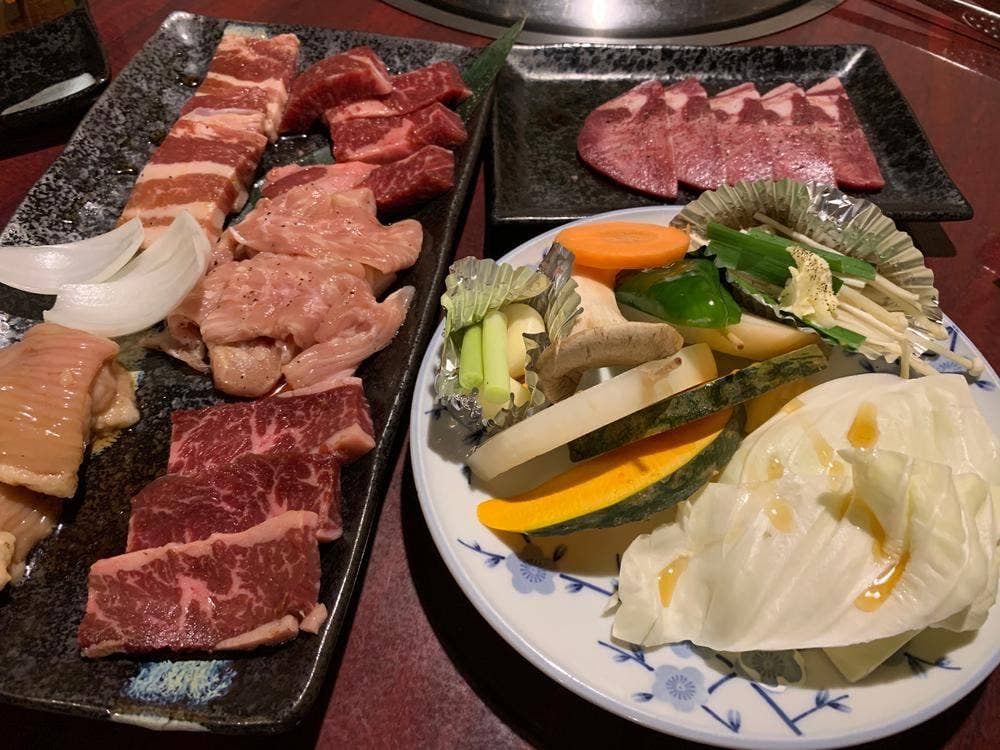 焼肉居酒屋 信
