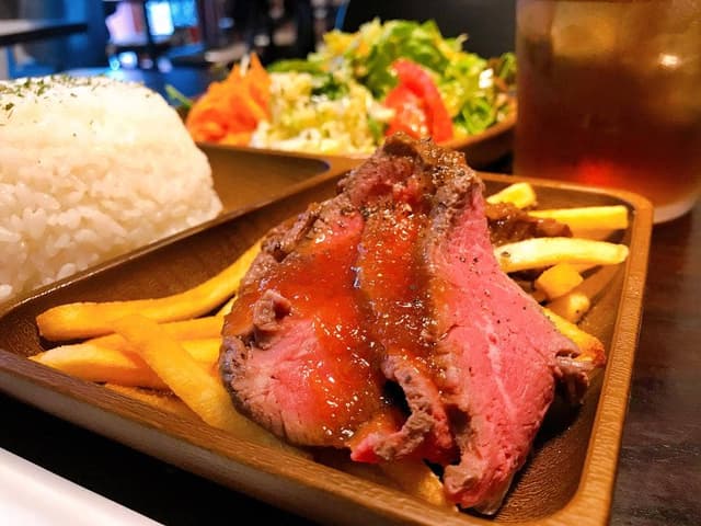 炭火ビストロ ゴーバル 高田馬場店 - サブ画像1