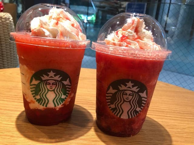 スターバックス コーヒー WITH HARAJUKU店 - サブ画像1