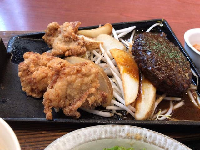 山内農場 徳島駅前店 - サブ画像1