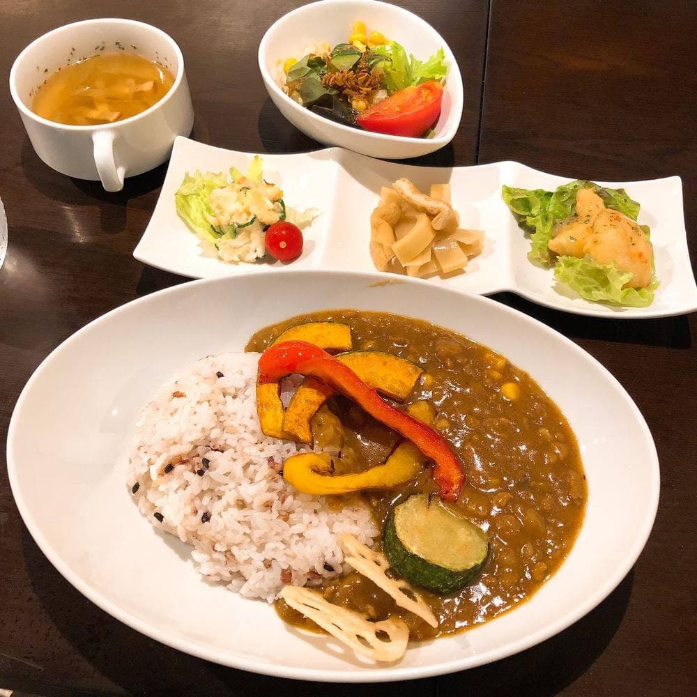 鉄板焼居酒屋HARU