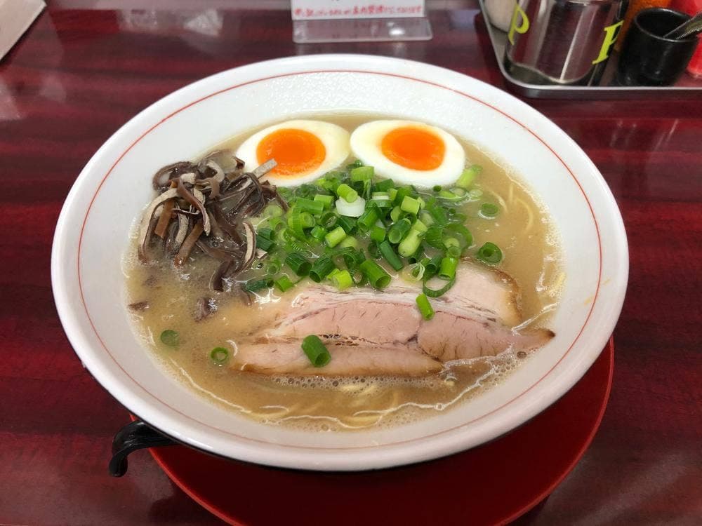 本場博多とんこつらーめん いっぽし