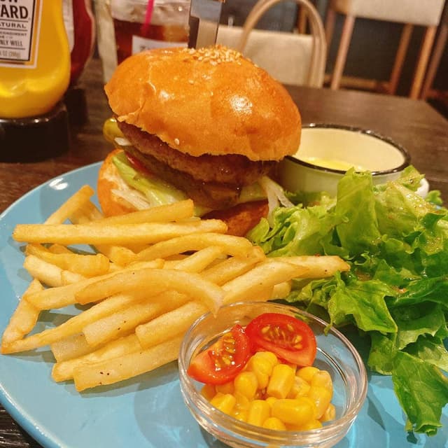 MARY BURGER 都立家政店 - サブ画像3