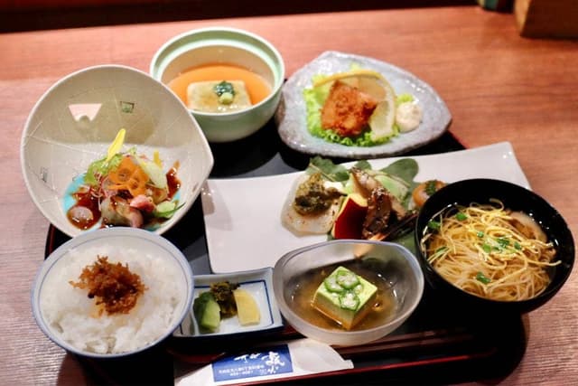 和食処 稲繁 本店 - サブ画像1