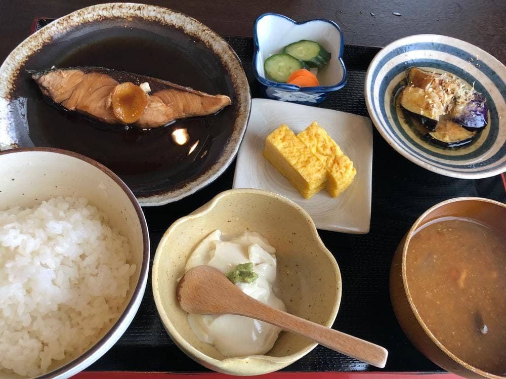 さかなおばんざい 中