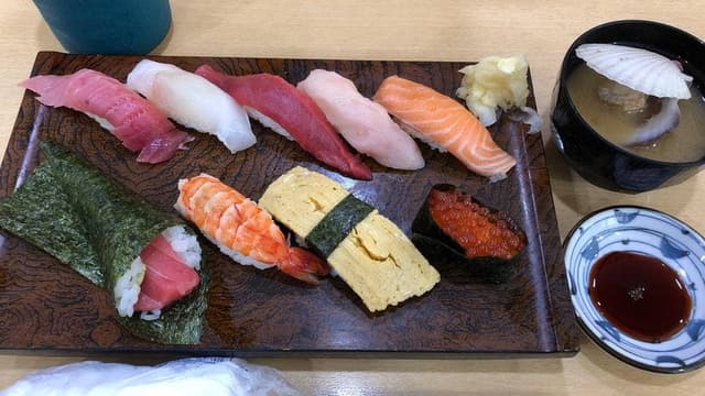すしまみれ セントラルロード店 - サブ画像2