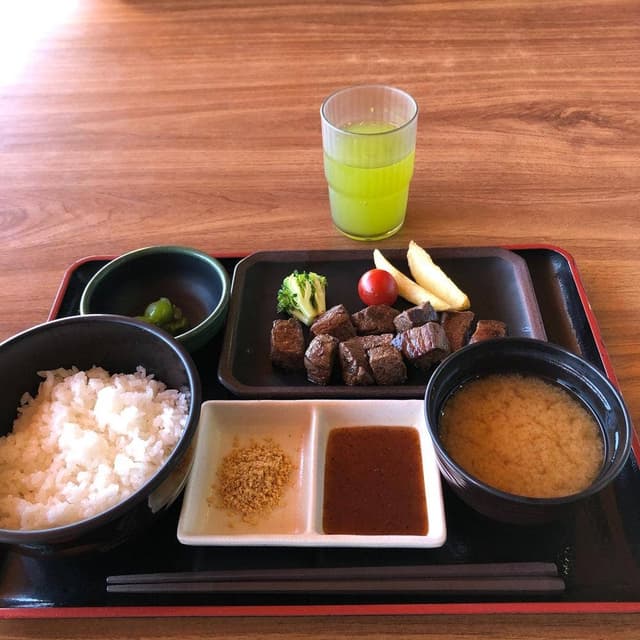 瑞穂牛キッチンCOWCOW - サブ画像1